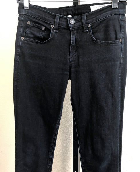 Rag & Bone Size 2 Dark Blue Skinny Jeans